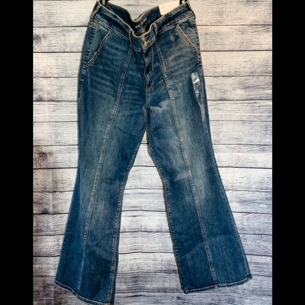 American Eagle Hi-Rise Artist Flare Jean